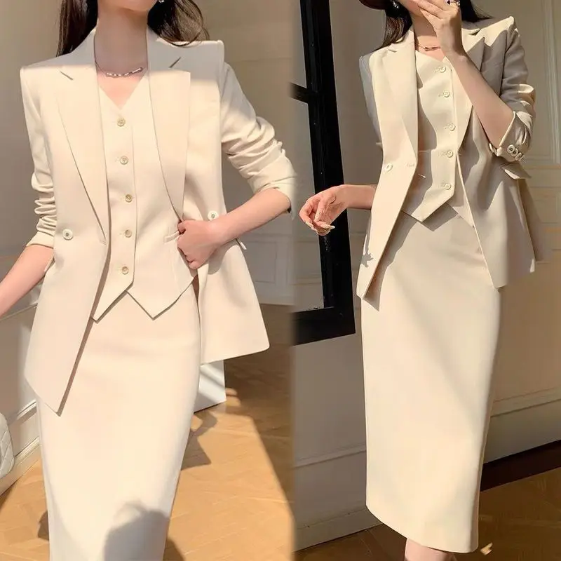 

Fashionable Women's Suit Spring and Autumn New High-end Top Vest Age Reducing Pants Three Piece Set
