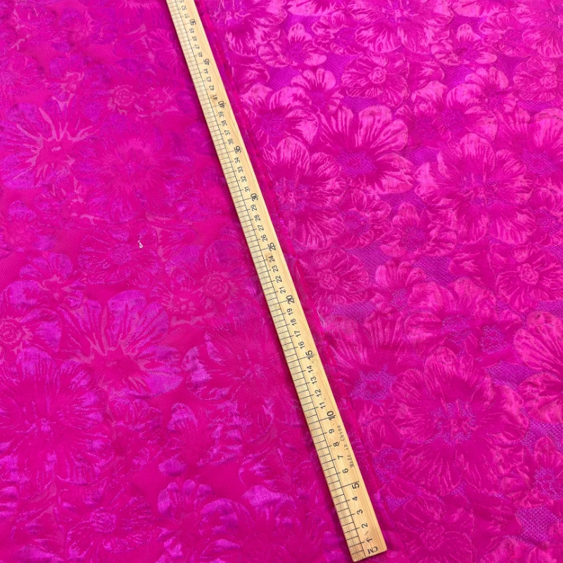 Rose Red Elegant Dark Pattern  - Sewing recension och pris