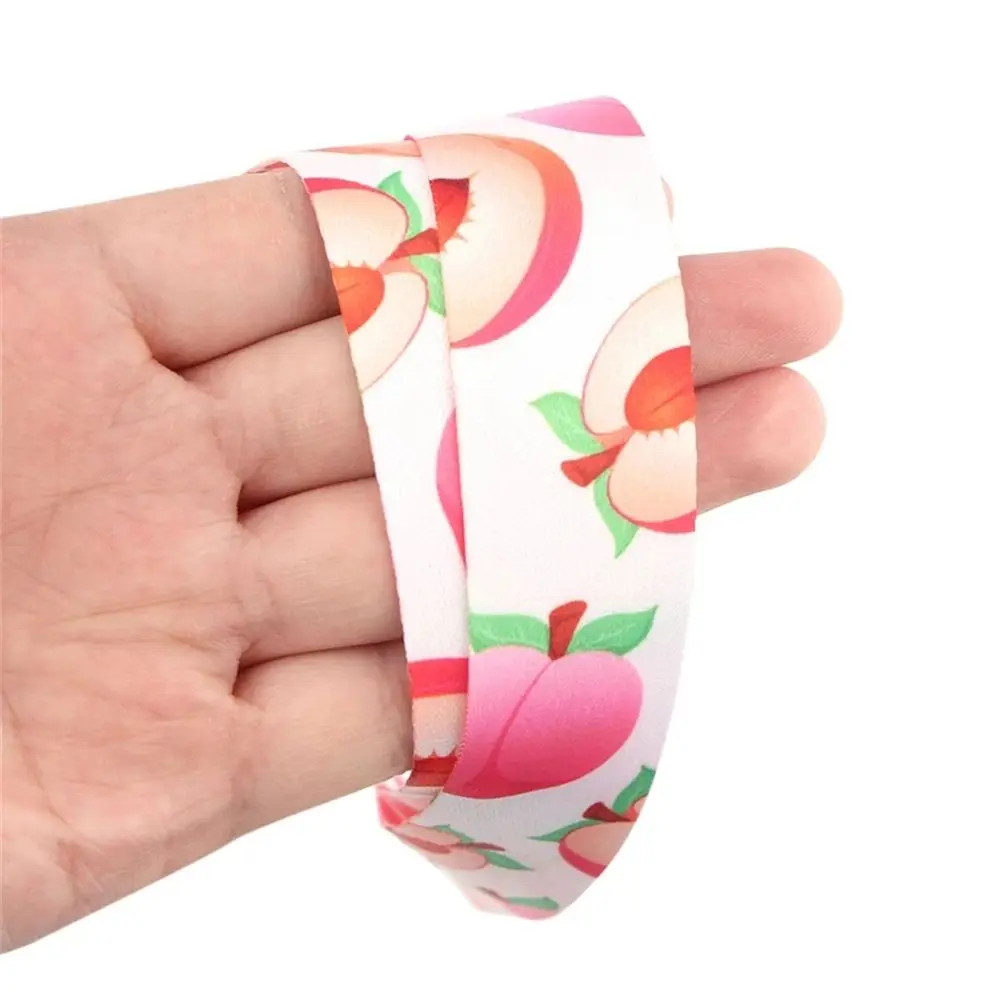 حزام الهاتف شنق حبل حلقة رئيسية حامل اسم العلامة حامل الكرتون الفواكه الحبل يهتف الأفوكادو حزام الهاتف الحبل الهاتف شنق حبل