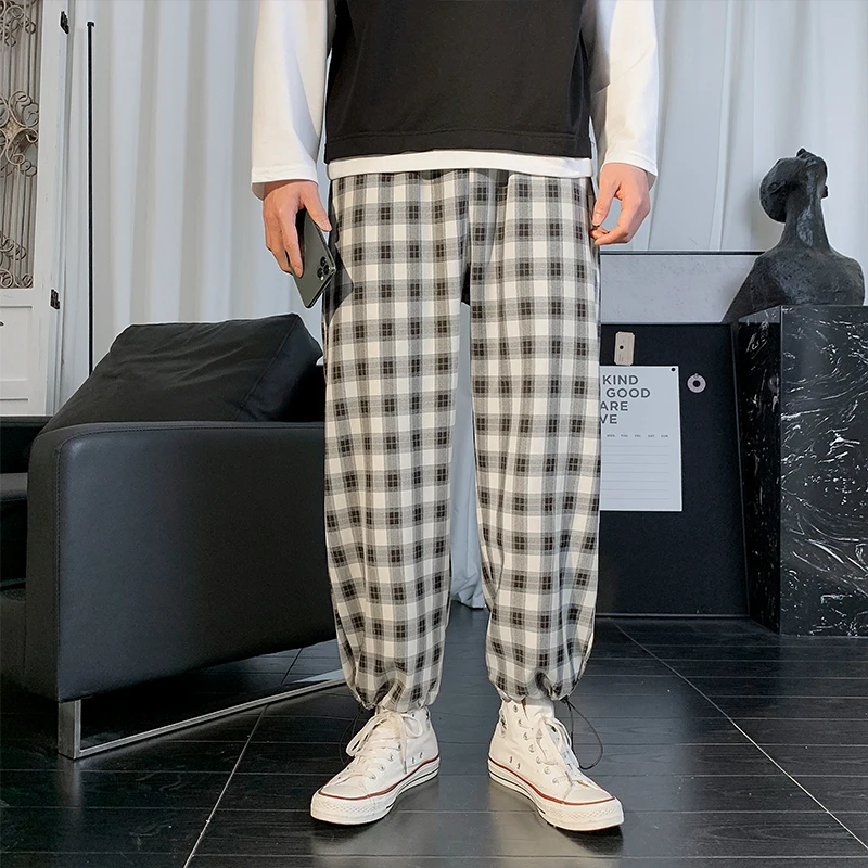 

Men's Oversized Plaid Pants Summer Loose Fit Casual Pants Lightweight Baggy Sweatpants Drawstring Straight Harem Trousers