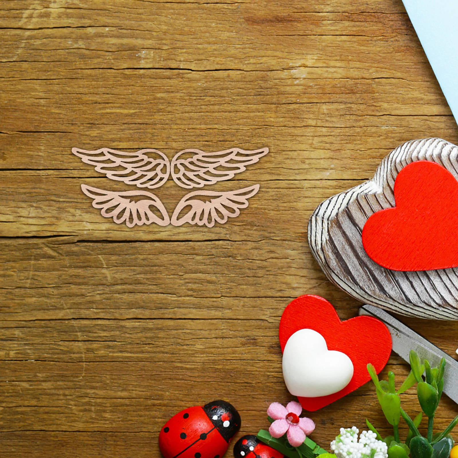 

60Pcs Wooden Angel Wing Cutouts Blank Craft Blanks for DIY Painting Farmhouse Style Ornaments Christmas Tree Decorations