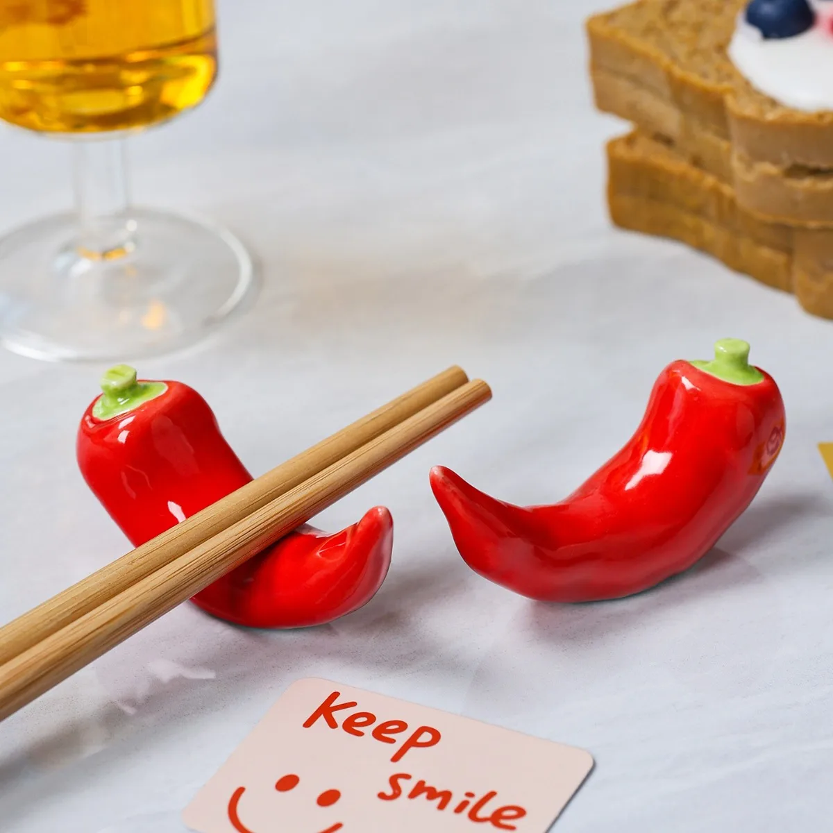 Chili Pepper Shaped Ceramic Chopstick Rests，Cute Kitchen And Restaurant Decor, Ideal Housewarming Gift