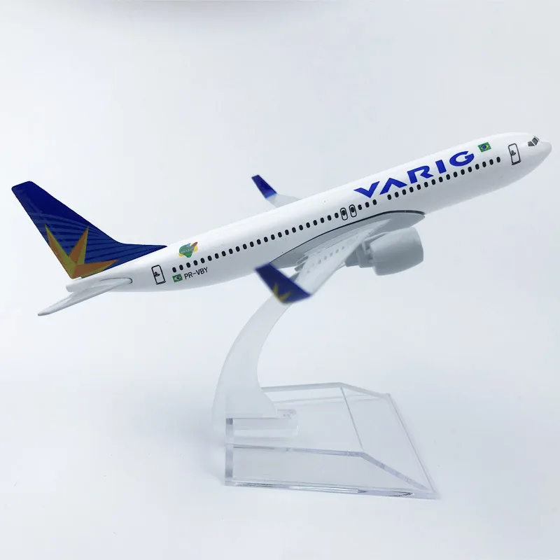 

1/400 Scale 737 Alloy Aircraft Model 16 Cm B737 Brazil Varig Airlines Aircraft Model With Stand Simulation Airliner Static ornam