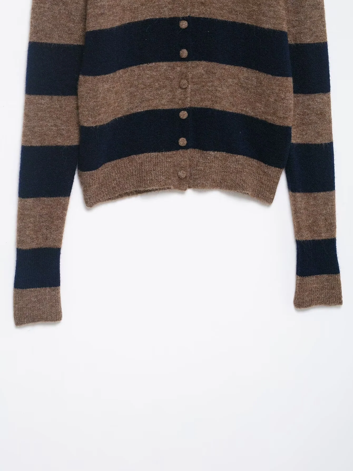 เสื้อโค้ทไหมพรมแขนยาว คอปกโปโล ลายทาง ติดกระดุมแถวเดียว สไตล์ลำลอง เรียบง่าย ใช้งานได้หลากหลาย สำหรับผู้หญิง ฤดูหนาว ปี 2025