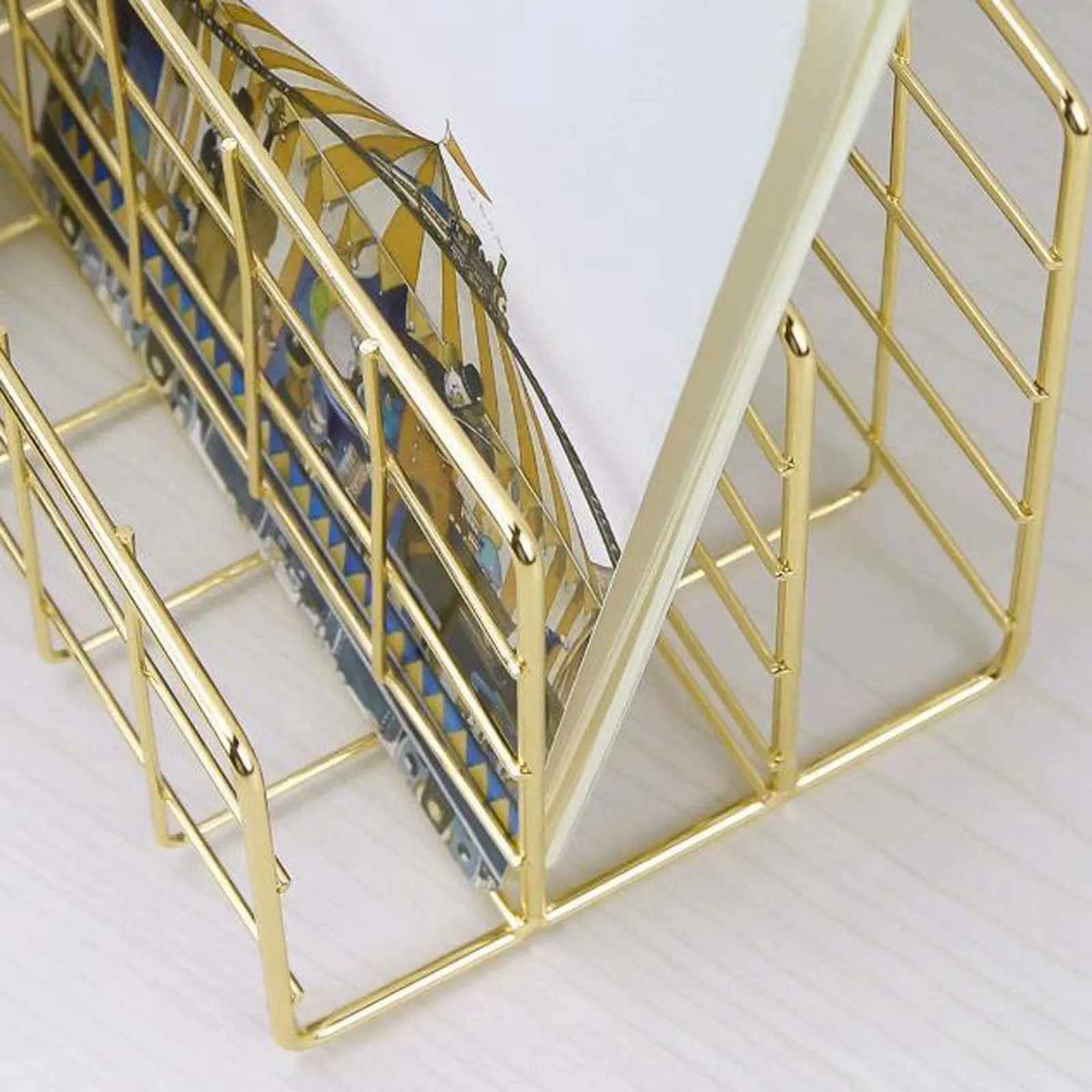 Stylish-Metal Mesh Desk Organizer Desktop Letter Sorter Mail Tray File Organiser Office Home Bookends Book Holder