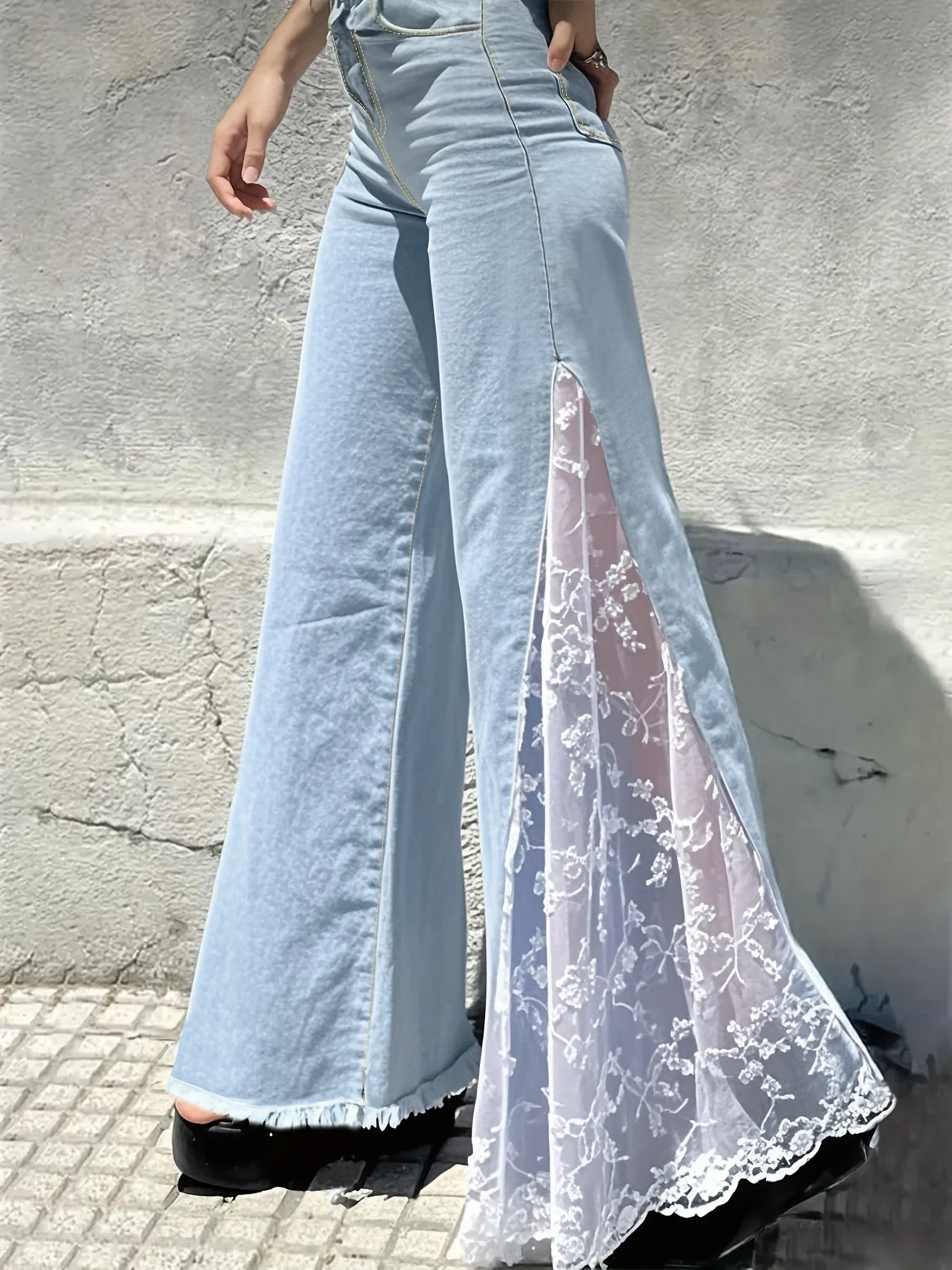 

Plus Size High Waist Bell Bottom Jeans for Women Elegant Side White Floral Lace Elastic Washed Denim Pants