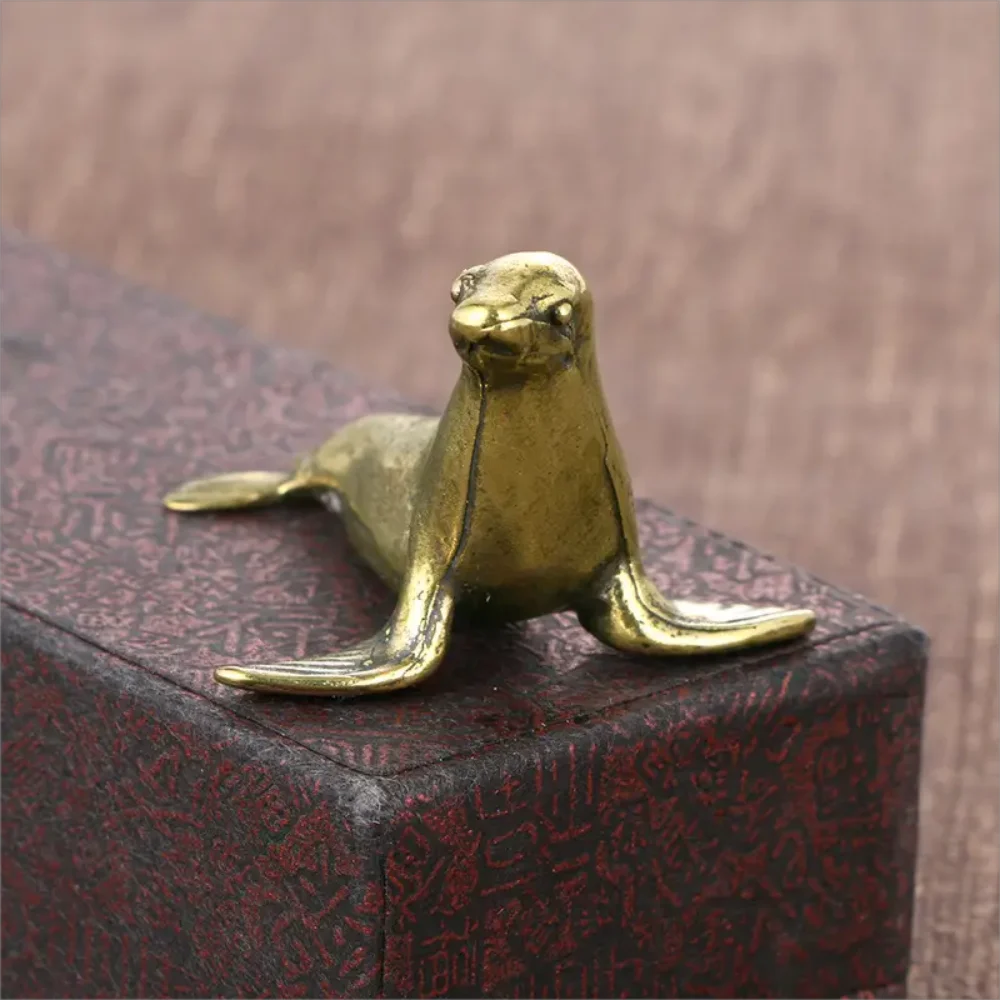Vintage Brass Sea Lion Figurine, Antique Bronze Handcrafted Sculpture Statue Decorative Tabletop Ornament for Living Room