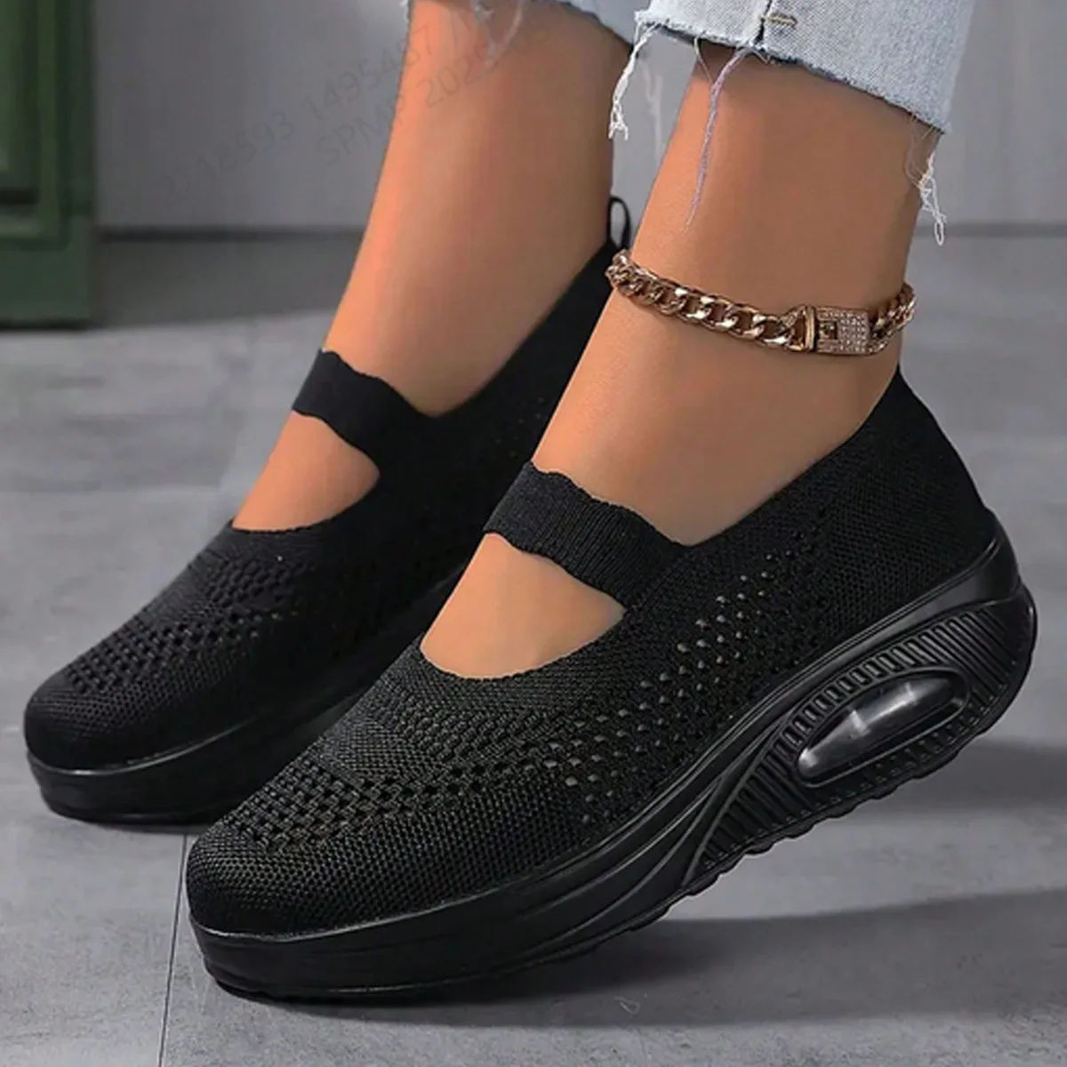 New fashionable mesh breathable sports shoes, casual shoes, single shoes, lightweight running shoes, soft-soled shaker shoes