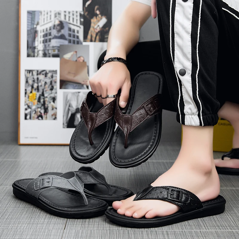 

Summer Men's Flip-flops Men Slippers Comfortable Beach Sandals Men Casual Shoes House Flip Flops Bathroom Shoes