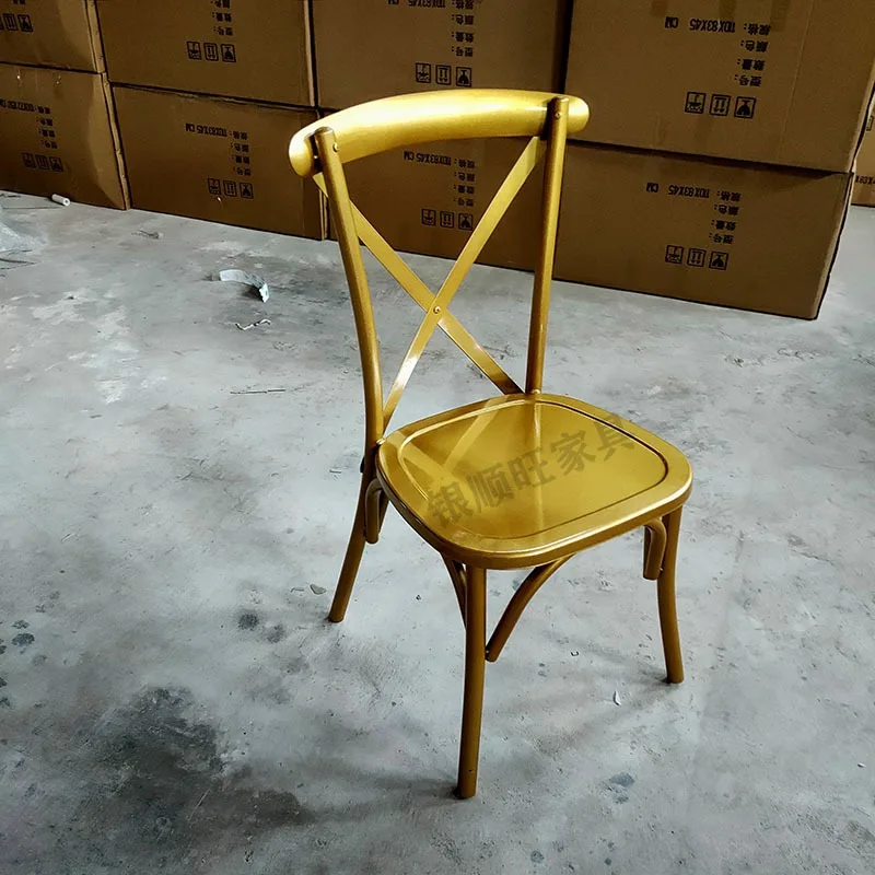 ホテル宴会用錬鉄製椅子、芝生結婚式用ダイニングチェア、木目調フォークバックチェア