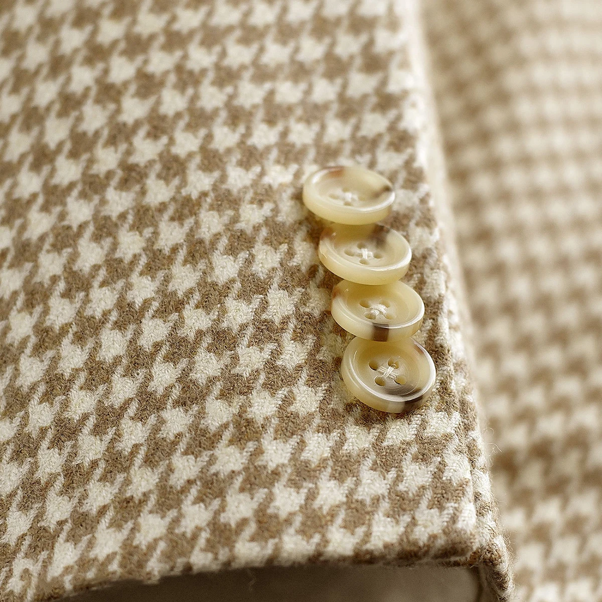 Winter Vintage Men Suits Single Breasted One-Piece Jacket Handsome Party Bridegroom Wedding Formal Occasions Suits Customized