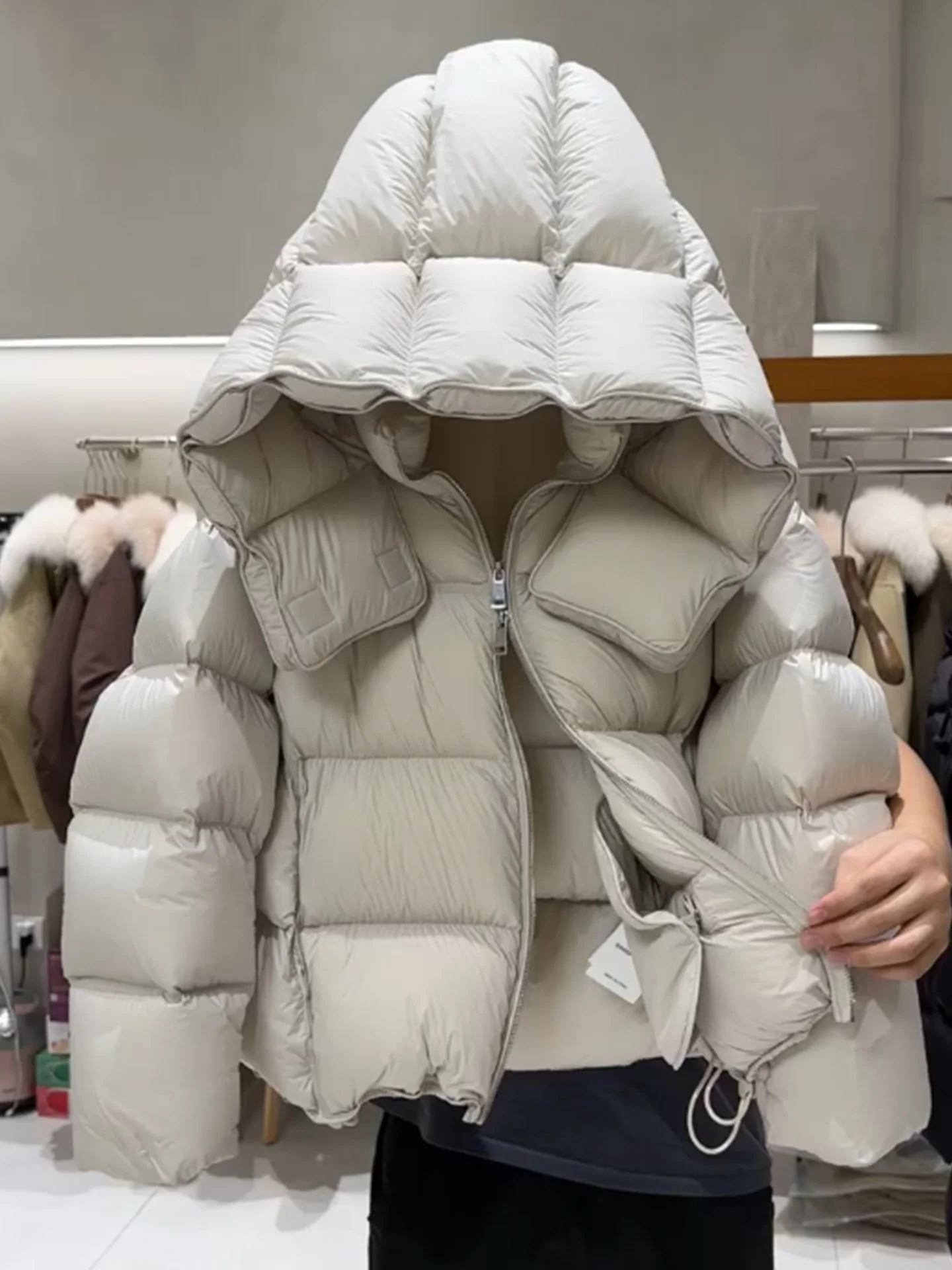 

Korean Sle ort Puffer Jaet Women's White Fluffy down Coat Winter Faionable Thi Outerwear Commute Ele Fit