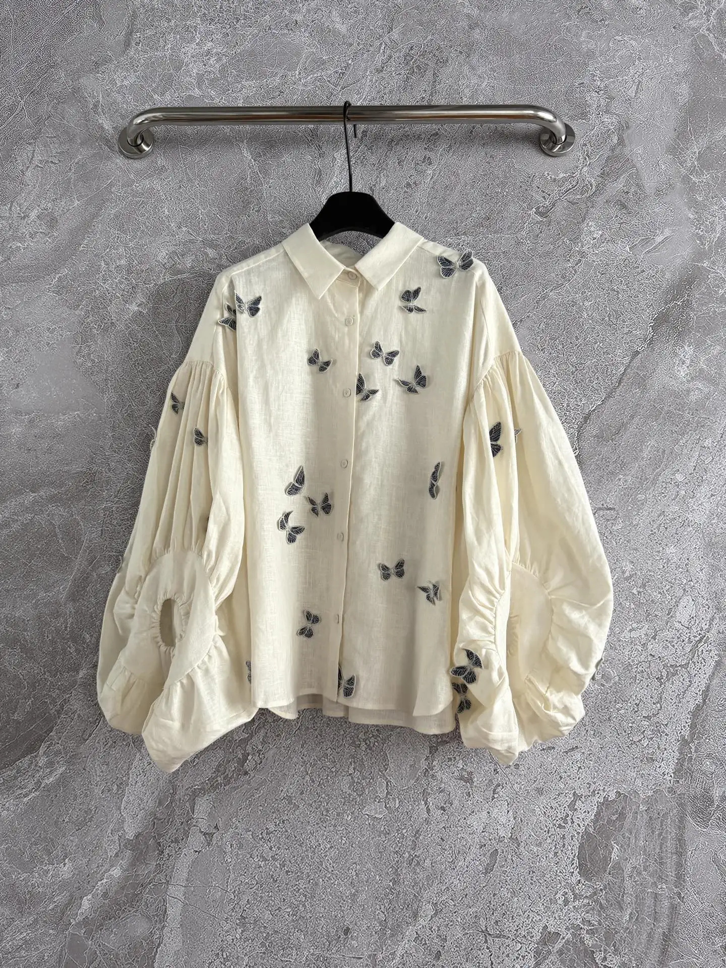 

3D Butterfly Appliques Women Linen Set Turn-down Collar Lantern Sleeve Single Breasted Blouse + High Waist Shorts Loose Suits