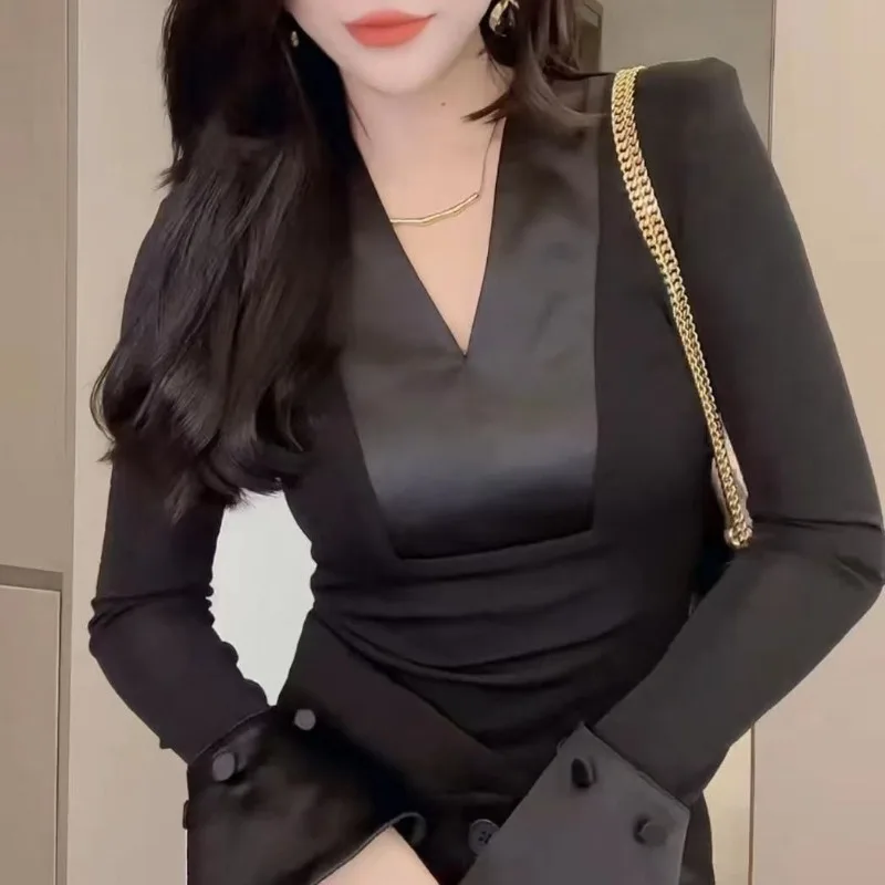 

Облегающая лоскутная футболка с v-образным вырезом и рукавами-колокольчиками, женский модный топ