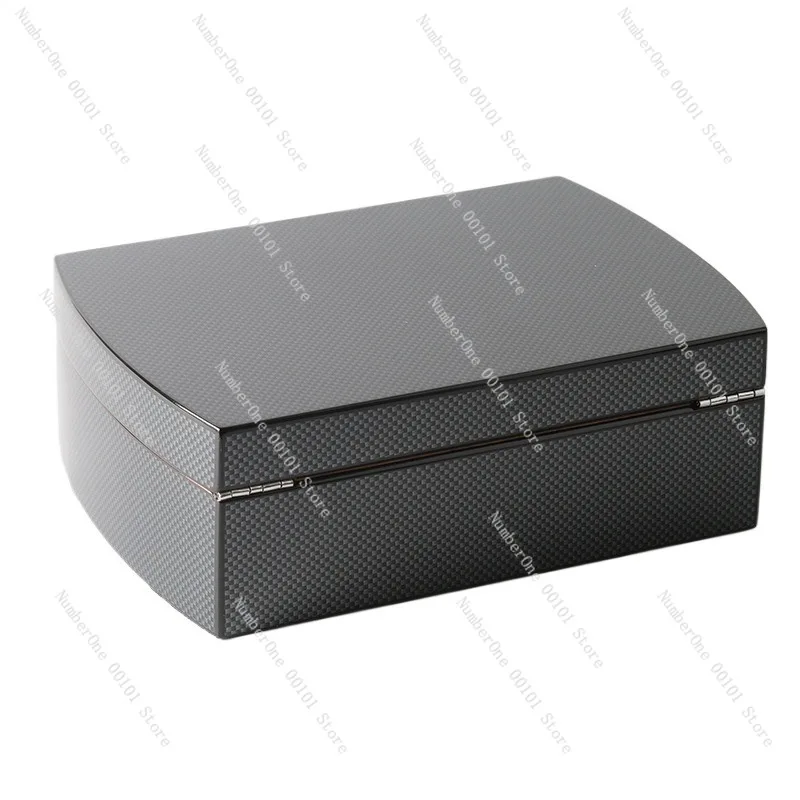 Portable Cigar Box, Moisture-retaining Cedar Wood, Carbon Fiber Cigarette Box for Premium Cigar Storage