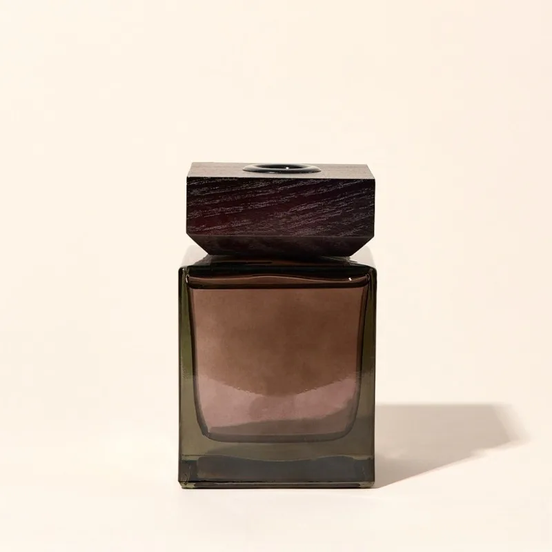 

Brown Square Glass Bottle Empty with Lid for Reed Sticks and Aroma Oil, 200ML/6.7floz