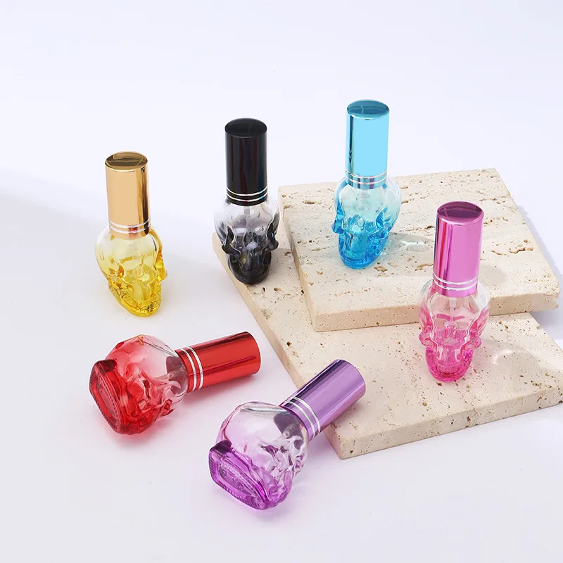 8ML Skull Perfume Bottle Portable Refillable Bottles Cosmetics Container Atomizer Colored Glass Empty Spray Bottle for Travel