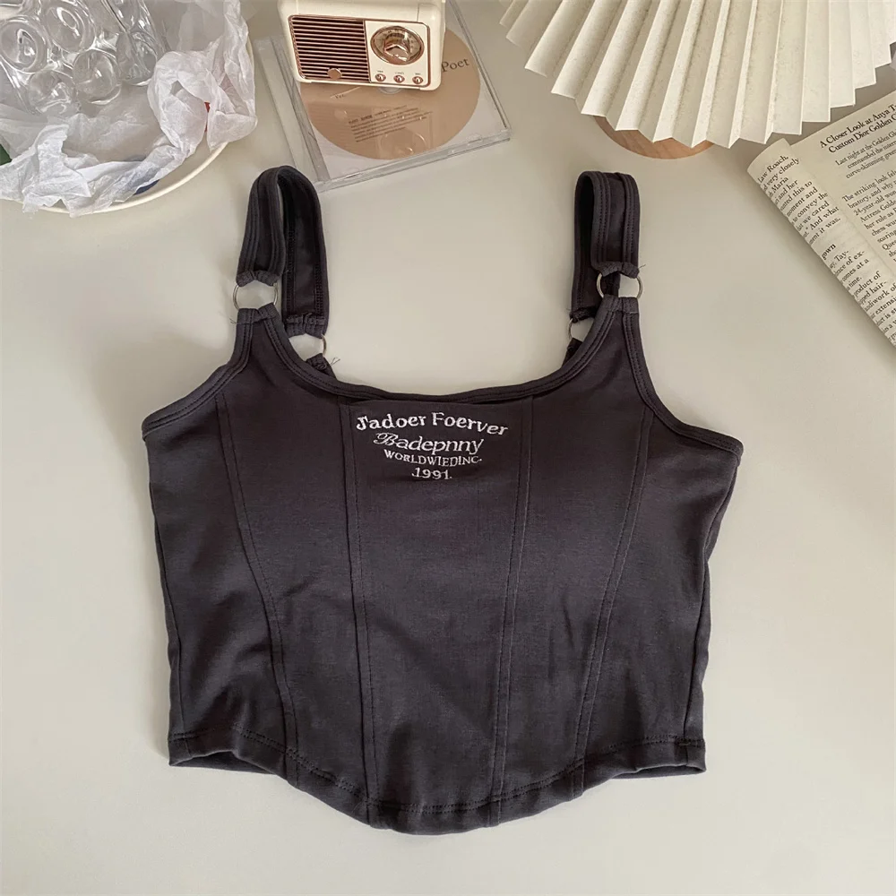 Sexy Tanktops mit Stickerei für Damen, lässige Sport-Crop-Tops im Y2K-Stil mit BH-Einlage, modische schulterfreie Tanktops, lässige Basic-Weste – Detail 7