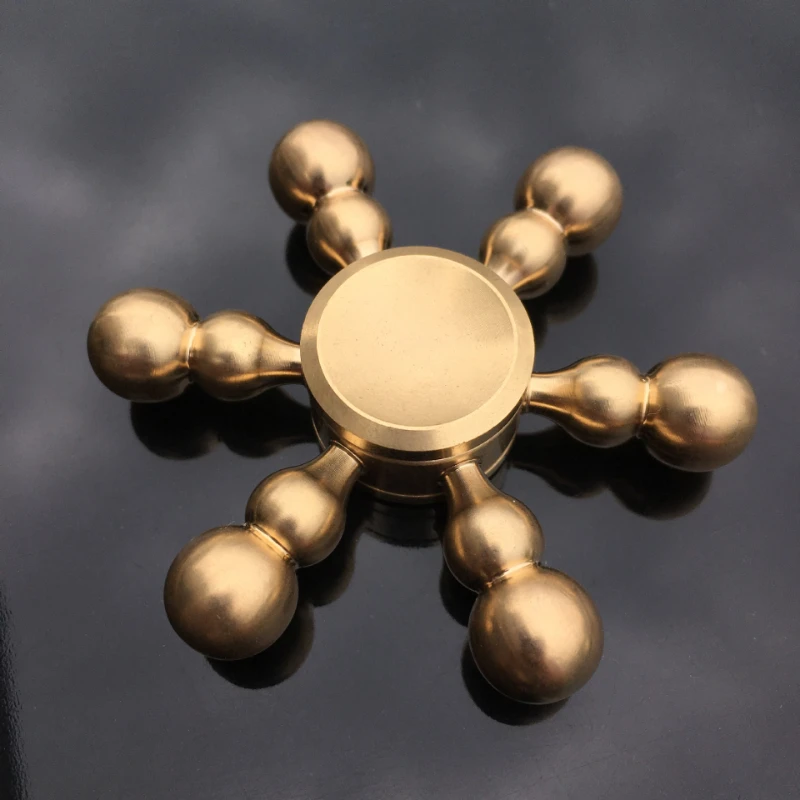 Fidget Spinner Brass Color Zinc Alloy Metal Hand Spinner Dice Bauhinia Rudder Exterior Smooth Finger Tri Spiner Gyro Toy for Kid