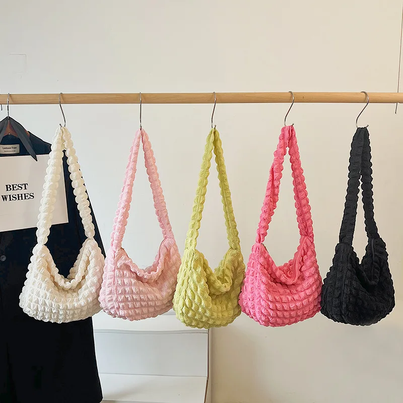 

New Women's Bag, Fashionable Large Capacity Cloud Cross Bags, Bubble Tote Bag, Commuting Niche Pleated Casual Puff Shoulder Bag