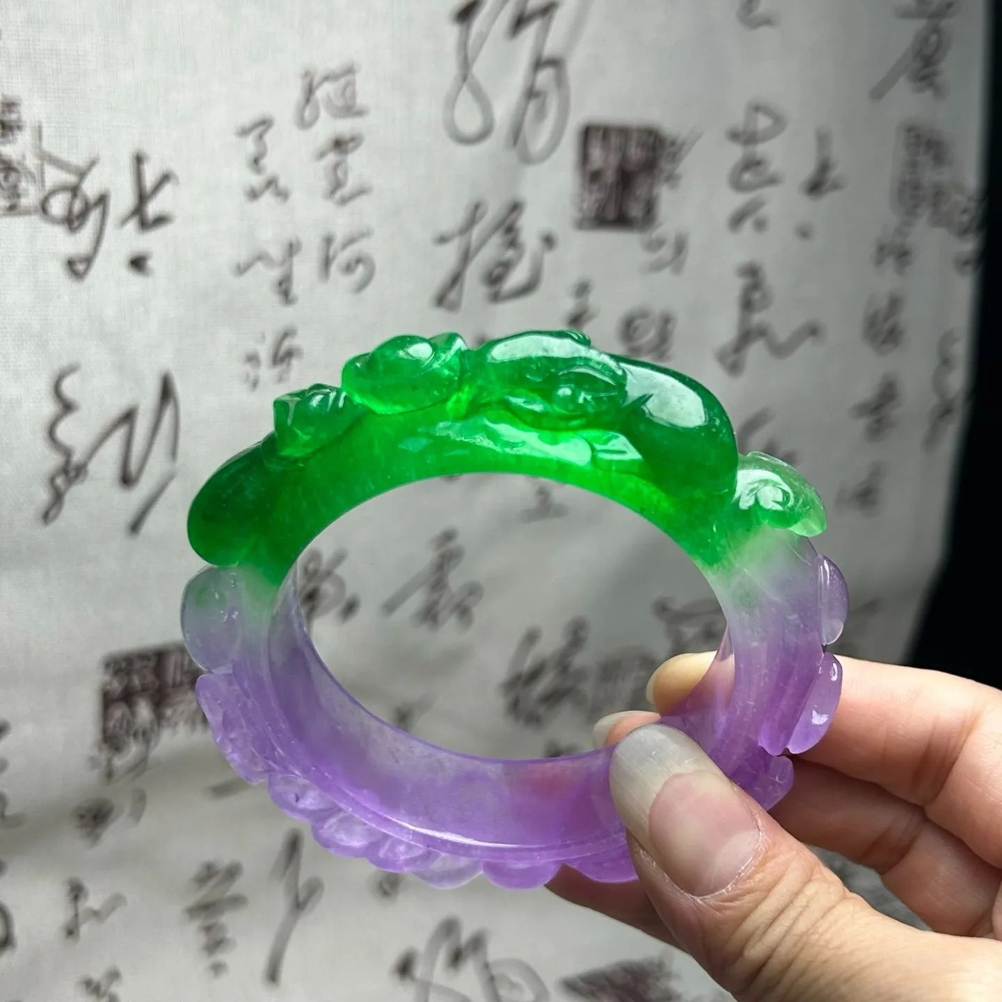 Nature ice green Jade jadeite artistic carving bracelets Bangle