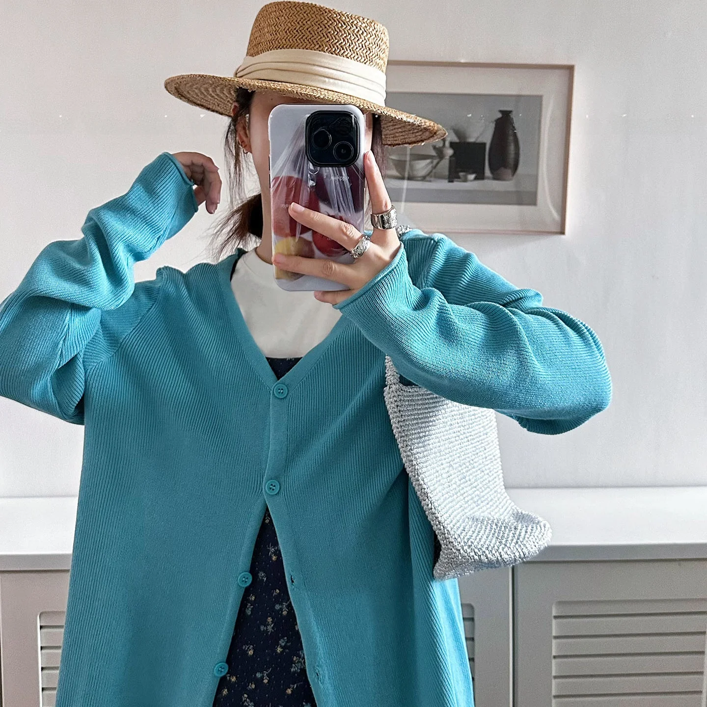 

YesRabbit New Korean Style V-Neck Single Button Open Cardigan Knitted Sweater Women's Light Blue Casual Thin Top