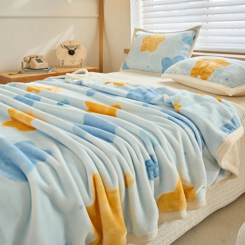 New Raschel Throw Blanket Cute Bright Cartoon Design Cozy Decor Nap Blankets for Sofa Bed Couch Chair Dorm Decorative Blanket