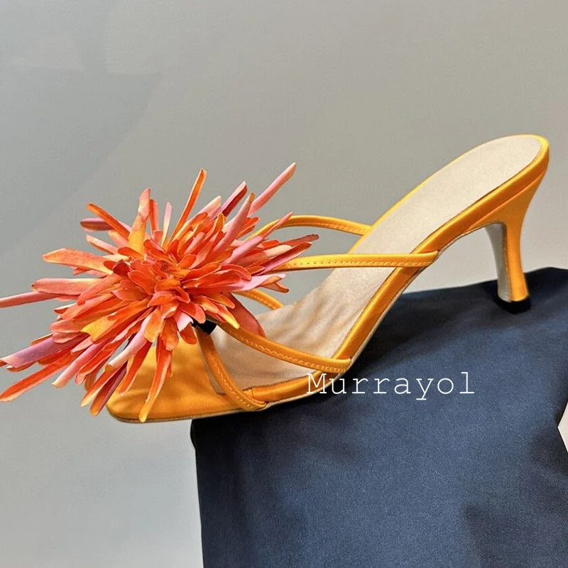 المفتوحة تو ضيق الفرقة عالية الكعب النعال النساء زهرة ديكور رقيقة الكعوب النعال الصيف عطلة أحذية فستان أحذية الجنية الأحذية