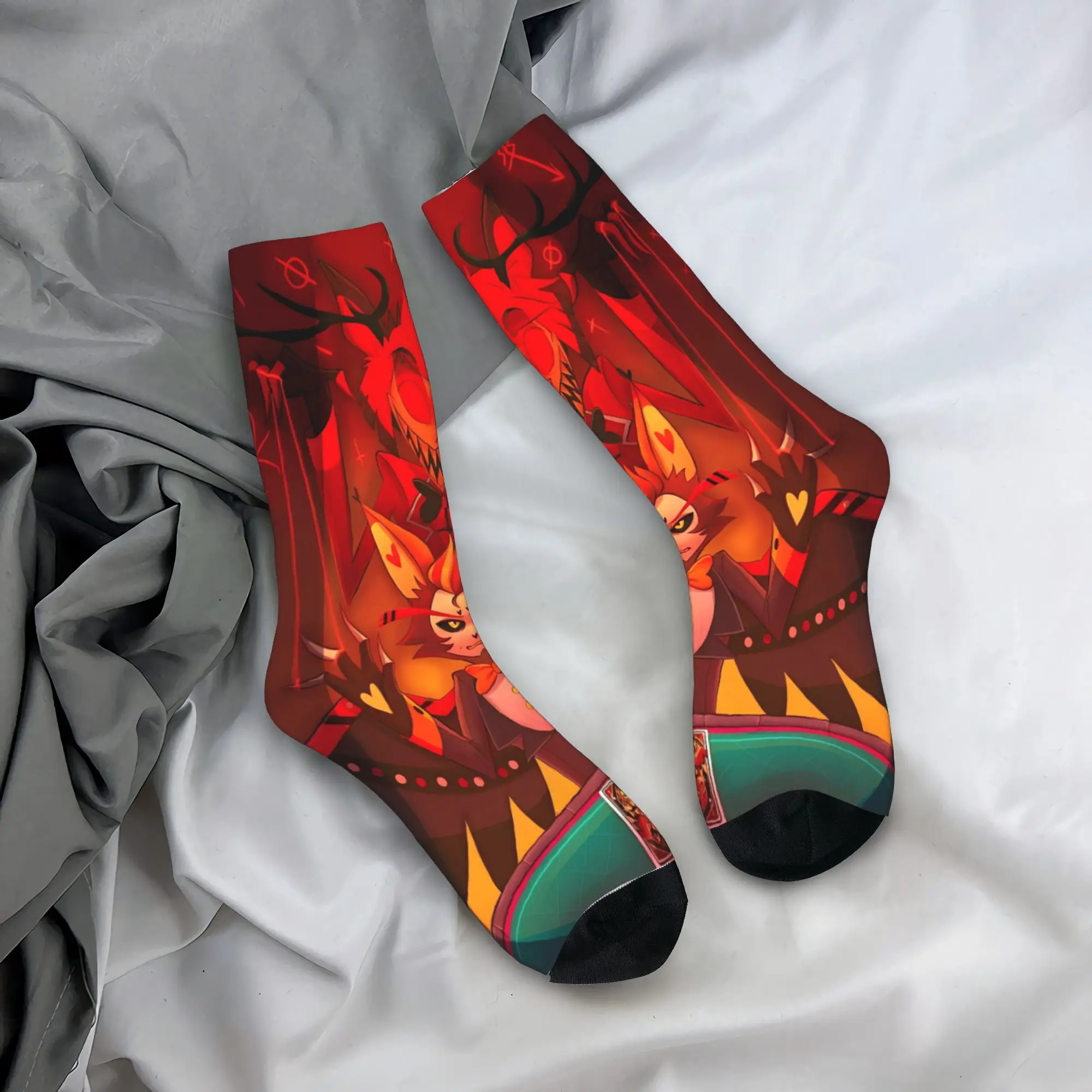 Hazbins Hotels أنيمي جوارب للجنسين الرجال الجوارب متوسطة لينة عارضة الجوارب الربيع الرياضة في الهواء الطلق عدم الانزلاق تصميم الجوارب #1