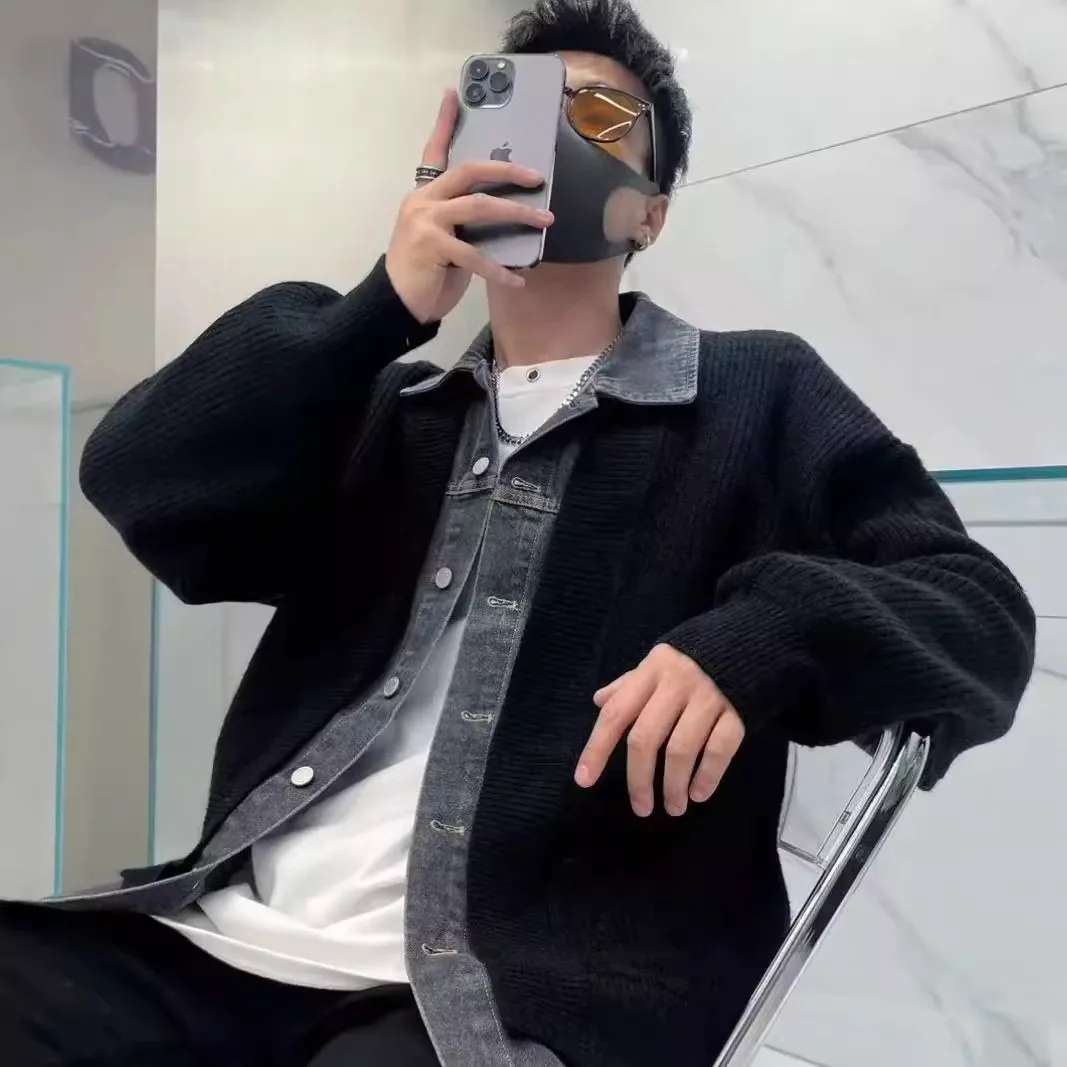 เสื้อคาร์ดิแกนไหมพรมถักแบบเปิดทรงหลวมสไตล์ลำลองสำหรับผู้ชาย ไซส์ใหญ่ 300 ปอนด์  ผ้าเดนิม  ตัดต่อทันสมัย  ใส่สบาย