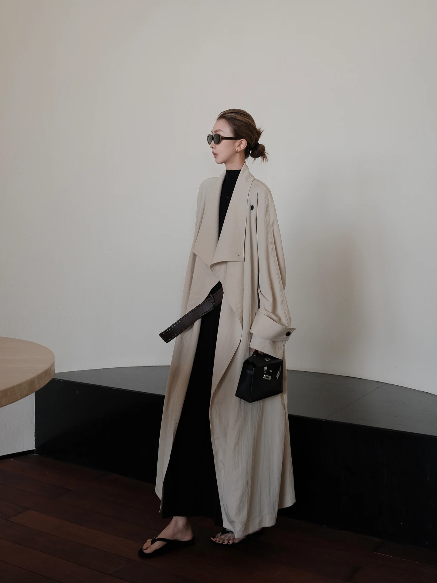 

Laid-back Luxury Long Coat Airy Large Collar Spring Season Women's Fashion High-End Feel Commute Pure Color No-Fur Coat