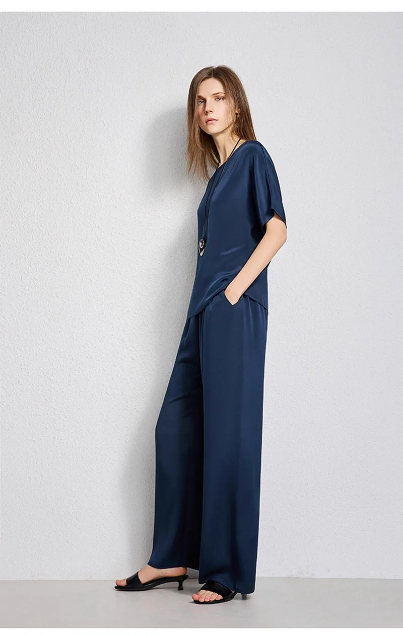 Fengbaoyu 100% Natural Silk Women's Set Short Sleeve T-shirt and Straight Pants 2 pieces Simple and Luxurious, Elegant Casual