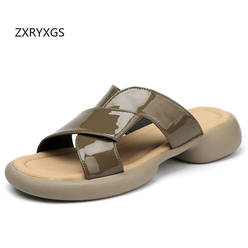 ZXRYXGS Cowhide Lacquer Leather Casual Sandals Women's Summer Slippers 2024 Large Size New Fashion External Wearing of Slippers