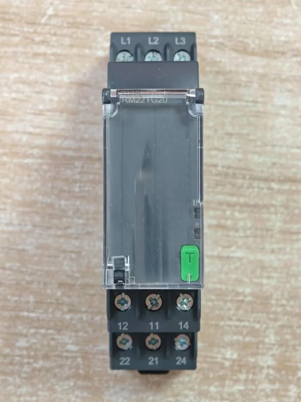Brand New Original RM22TG20   Control Relay Fast Delivery