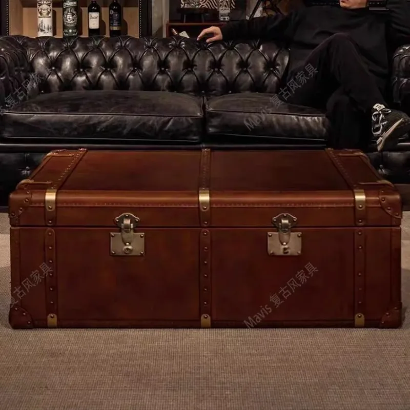 Retro-style private club coffee table whiskey cigar bar oil wax leather floor cabinet high-end coffee shop display cabinet Zl@