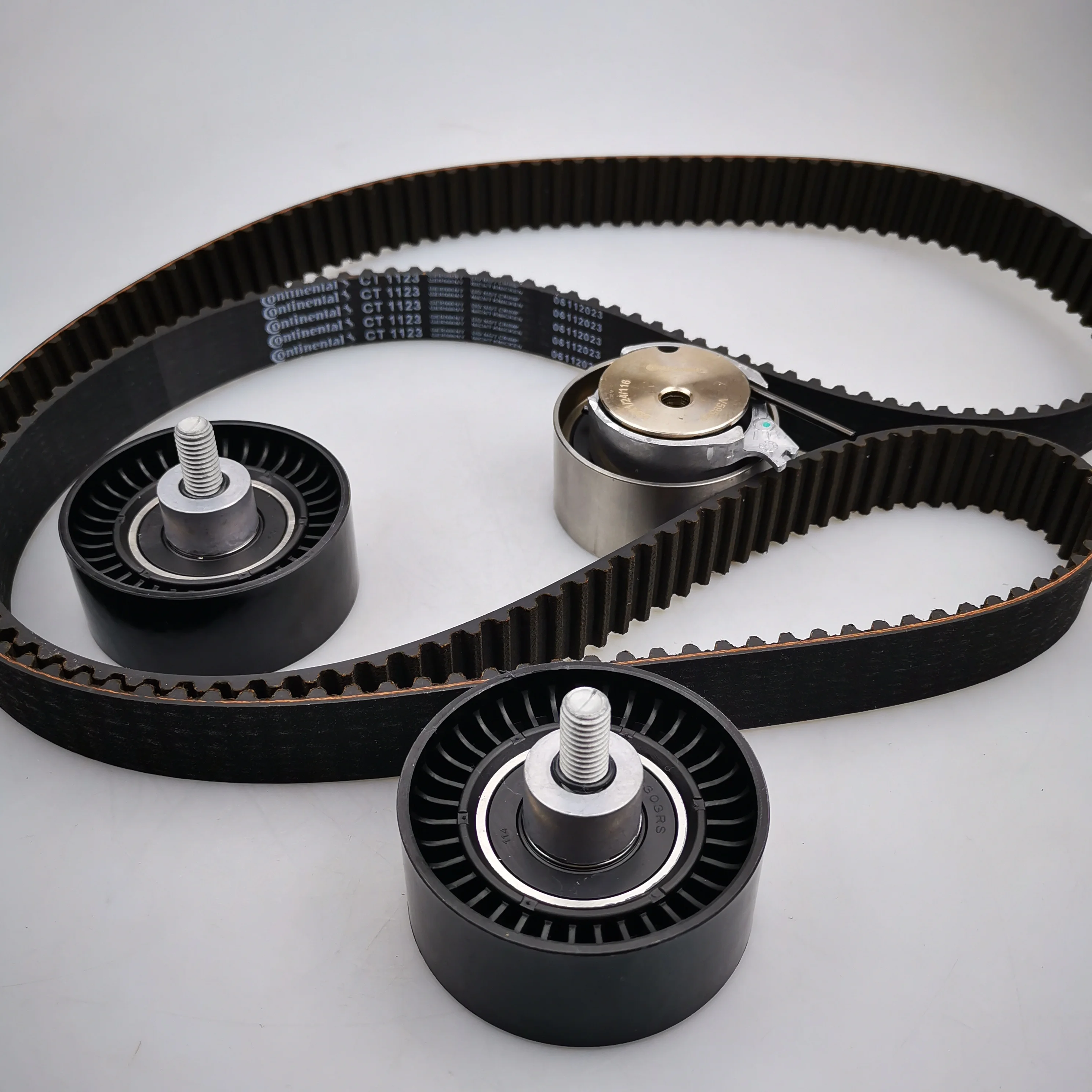 5300456100 LUK Continental Timing Belt Kit, OEM Engine Timing Repair Set for SAIC MAXUS T60 Pickup V80 Van 2.0D/2.5T