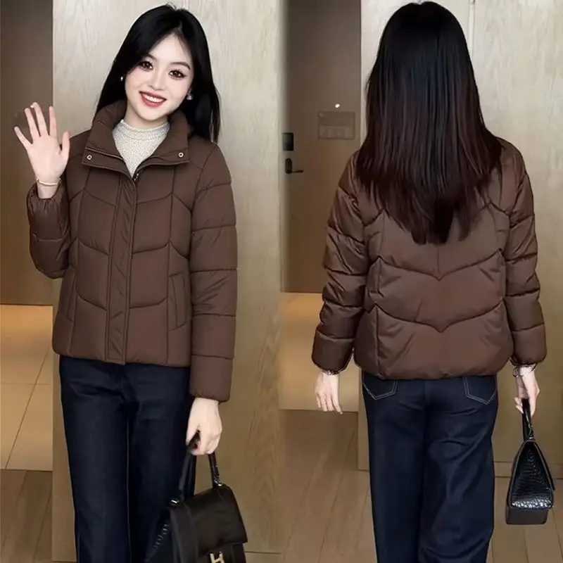 2025 nueva chaqueta de algodón, estilo corto para mujer, moda, gruesa, cálida, estilo coreano de invierno, mujer de algodón versátil