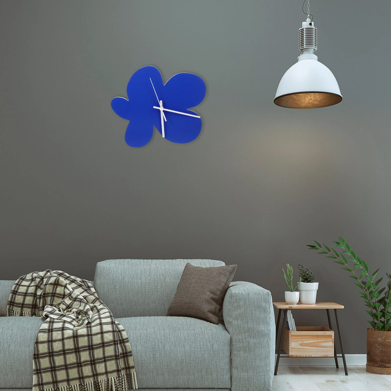 

Vintage Style Flower Shaped Silent Non Ticking Decorative Bedroom Living Room Plastic Mute Hanging Retro Bedroom Decor