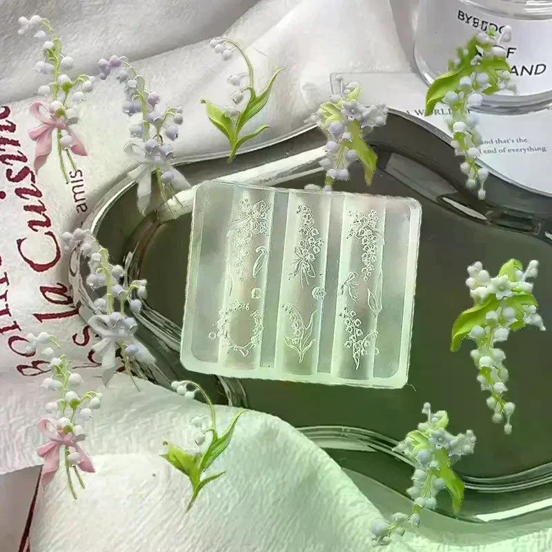 Nail Art Carving 3D siliconen mal met lelietje-van-dalen bloemontwerp DIY manicure tool