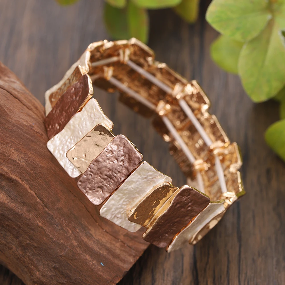 Fashion Geometric Elastic Strand Bracelet for Women Accessories New Trendy Alloy Gold Color Bangle Daily Party Prom Jewelry Gift