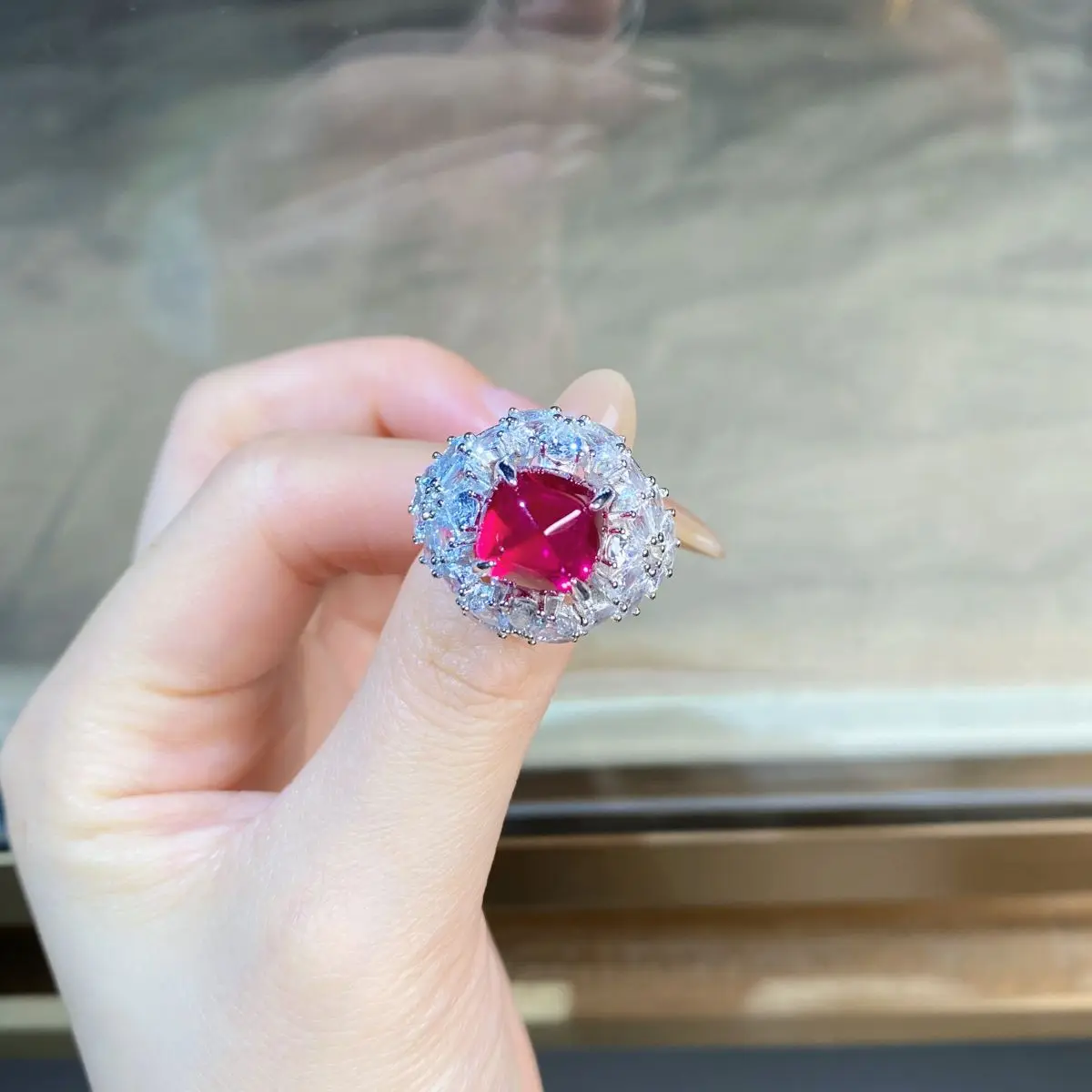 

Кольцо из стерлингового серебра 925 пробы с красным камнем в форме сахарной башни, с бриллиантом в форме голубиного яйца 10x10 мм, женское роскошное ювелирное украшение, подарок