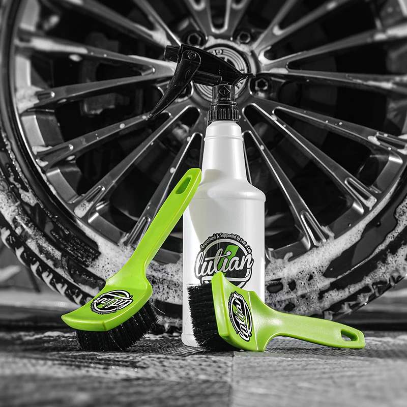 Square green handle tire brush, strong cleaning power, strong and durable