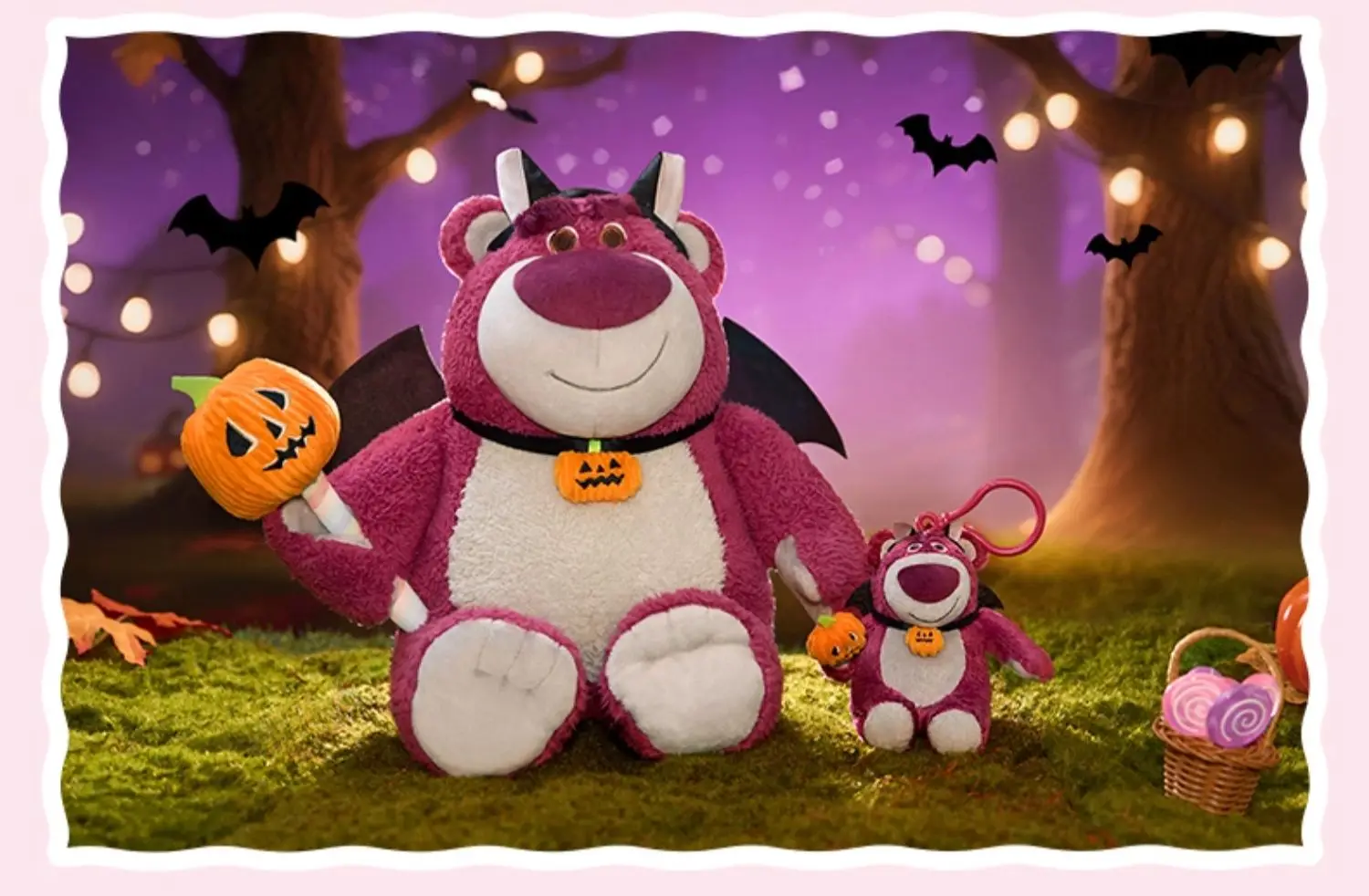 

Disney 2025 Halloween Spooky Strawberry Bear Plush Keychain - Cute Soft Plushie Toy, Cuddly Car Accessory, Halloween Party