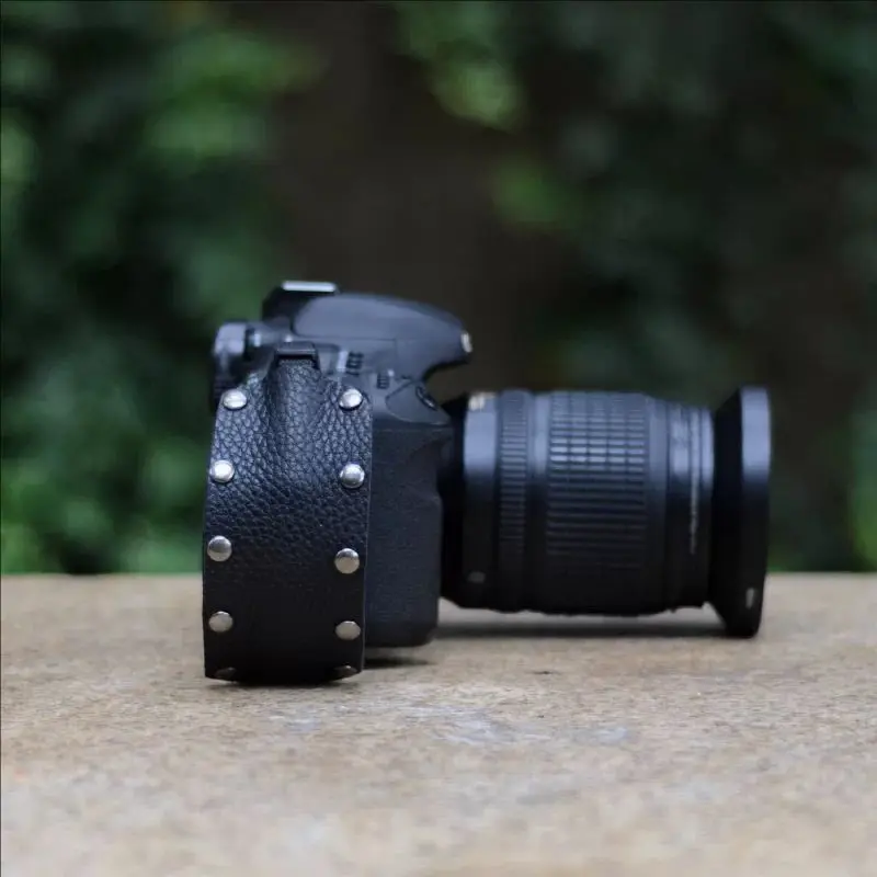 DSLR camera palm wristband soft cow leather Rivet Punk Motorcycle Personalized Handheld Anti Shake Stable Hand Ropes