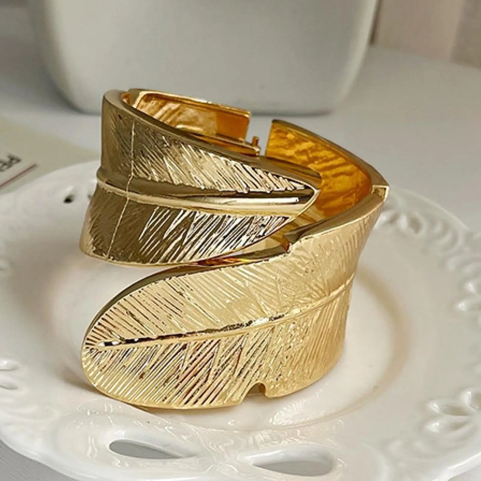 Feather Curtain Tie Back Office Window Drapery Curtain Back Holdback Tie for Decorating Indoor Living Room Coffee Shop Hotel