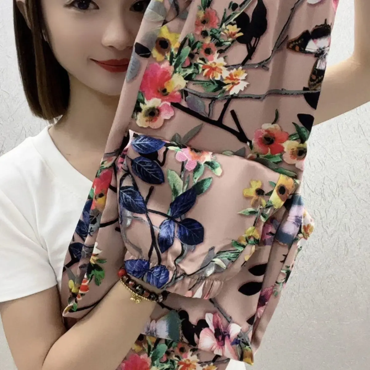 

Новинка лета 2024, женские элитные брюки из ледяного шелка, универсальные крутые брюки, повседневные брюки с девятью точками