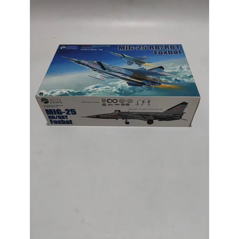 

Kitty Hawk 1/48 80113 MIG-25 RB/RBT Foxbat Military Collectible Assembly Model Kit