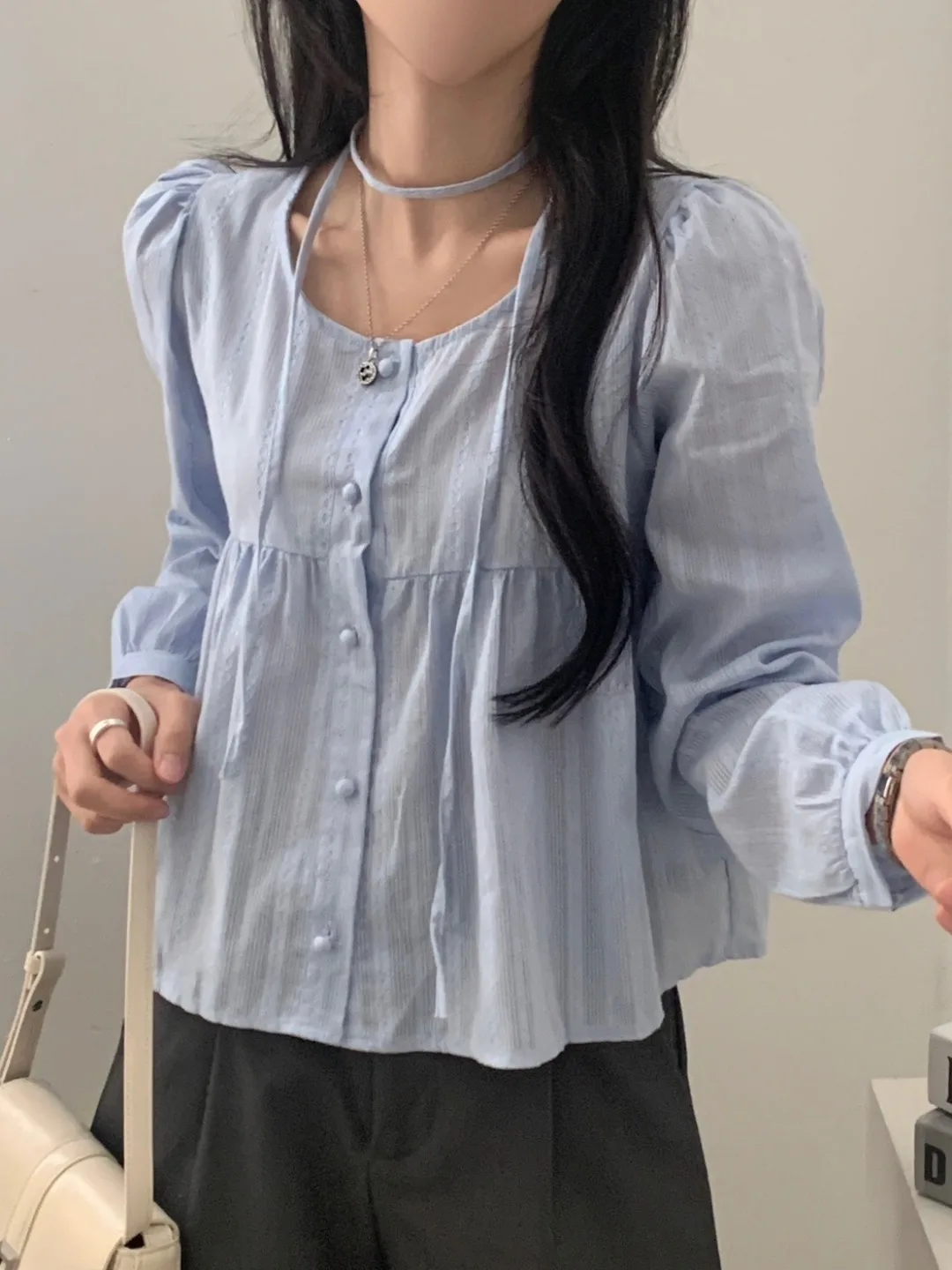 South Korea Chic Early Autumn French Minori Ribbon Halterneck Texture Single-Breasted round Neck Loose Puff Sleeve Shirt Women