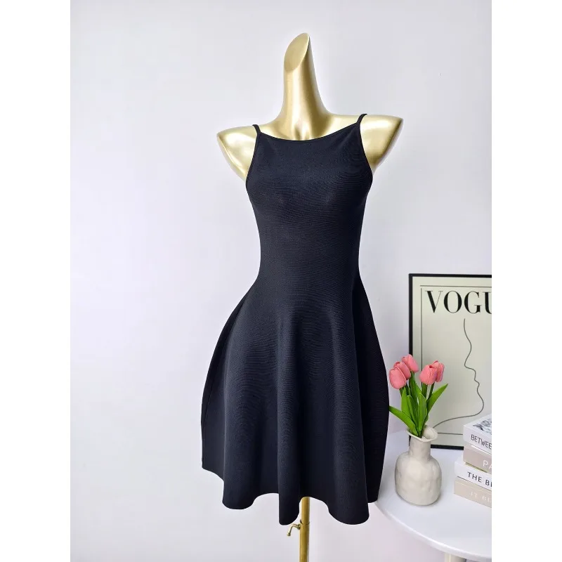 

Pure Black Sexy Style Suspender Dresses for Women Summer O-neck Sleeveless Slim Fit Skirt Casual Fashionable Outwear Clothing