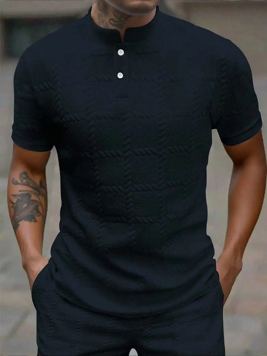 

Mens Casual Short Sleeve Shirt With Textured Pattern And Button Collar